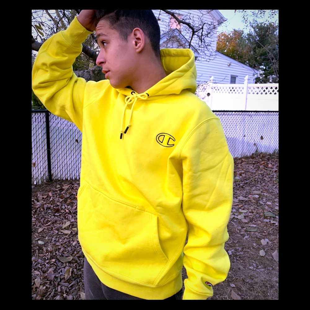 Champion XL Hoodie New !